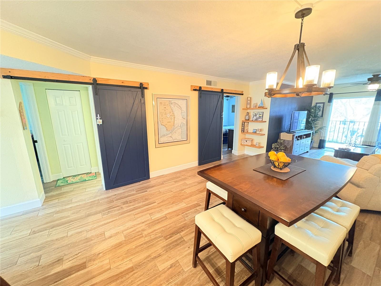 PATRICIAN OAKS - Residential