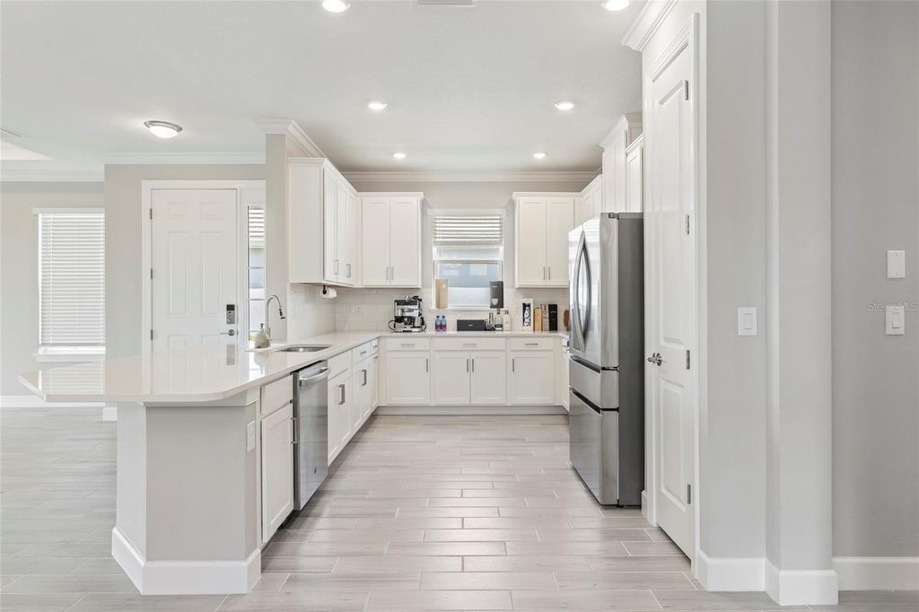 Photo of 16126 San Donato Place, Bradenton, FL 34211 (MLS # TB8392980)