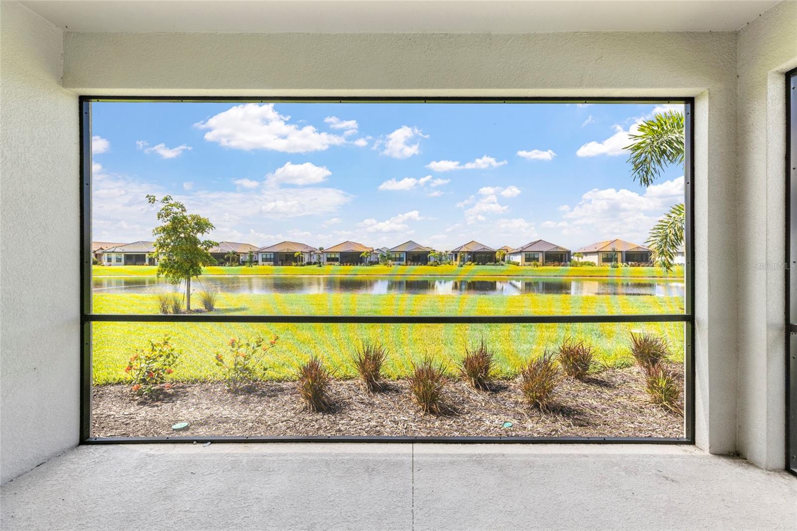 AZARIO ESPLANADE - Residential