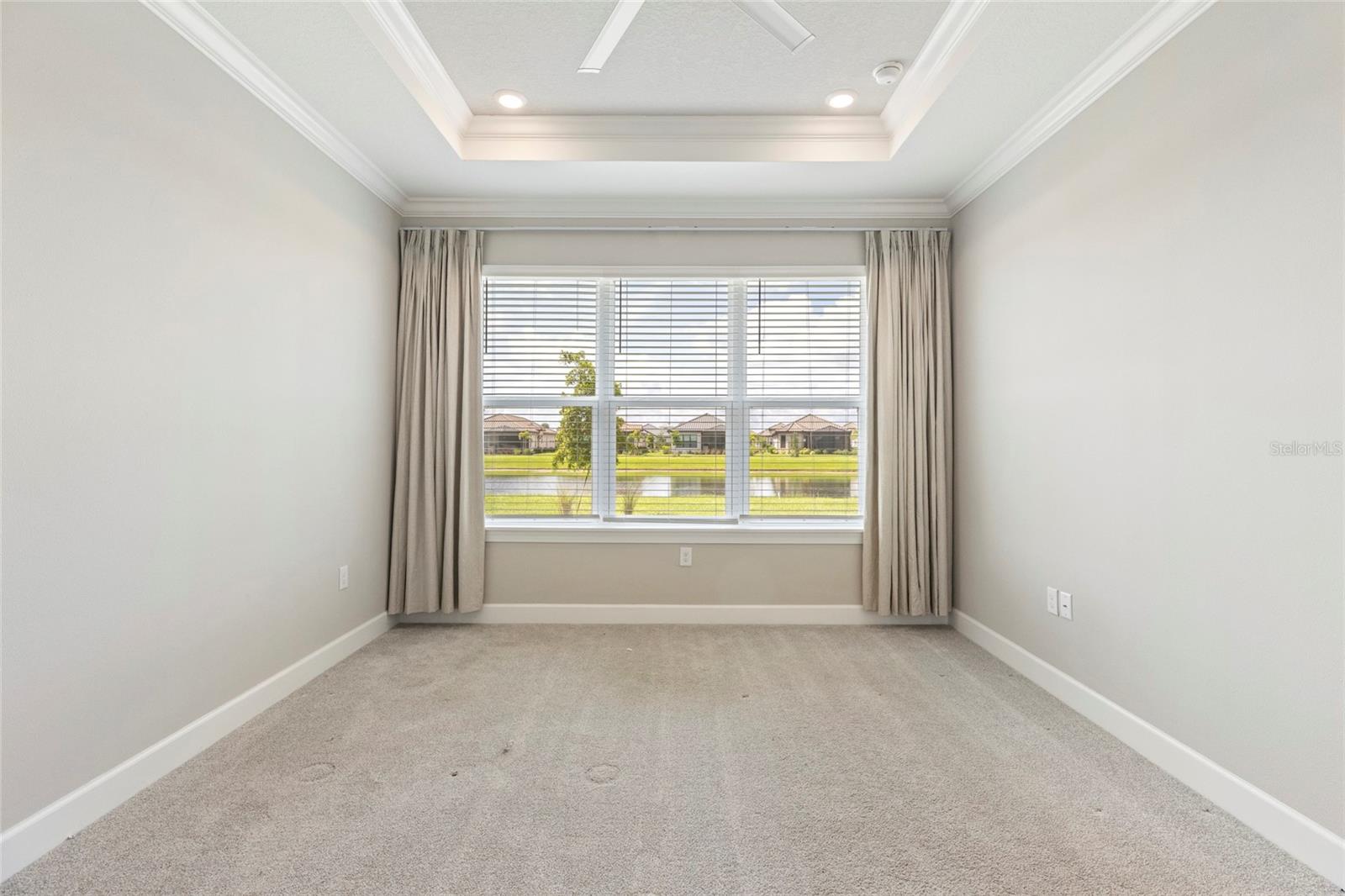 AZARIO ESPLANADE - Residential