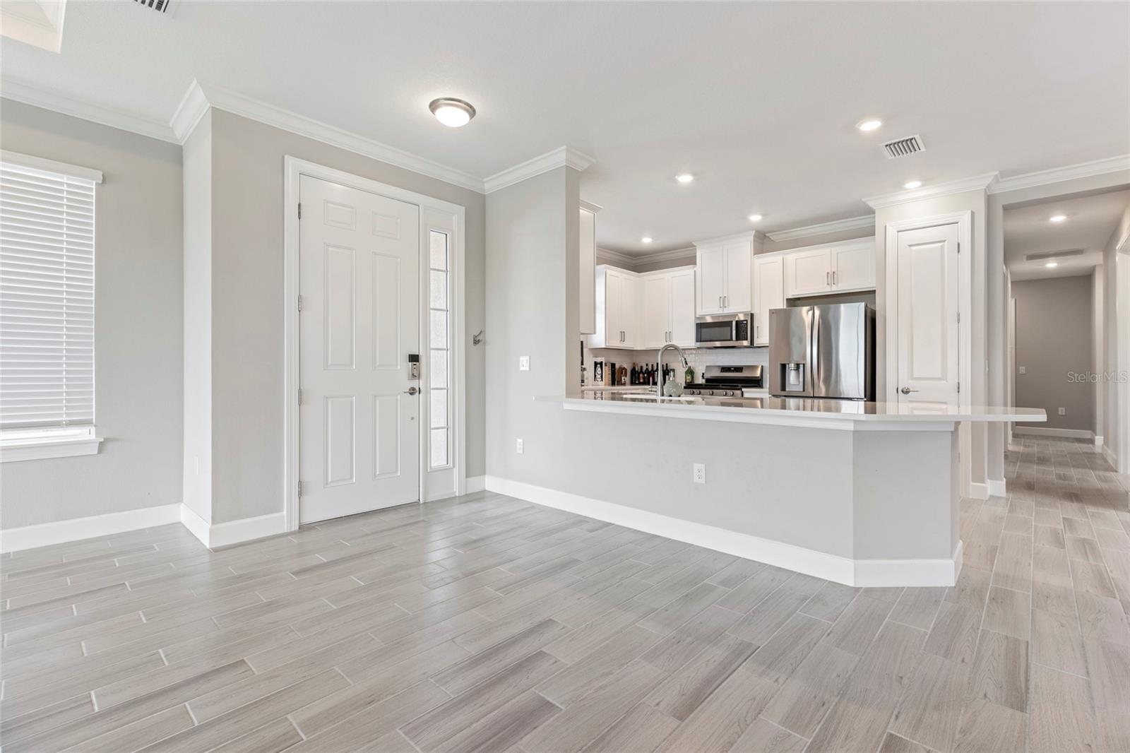 AZARIO ESPLANADE - Residential