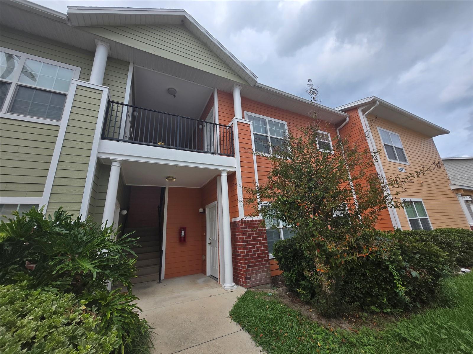 EAGLE TRACE TOWNHOMES - Residential Lease