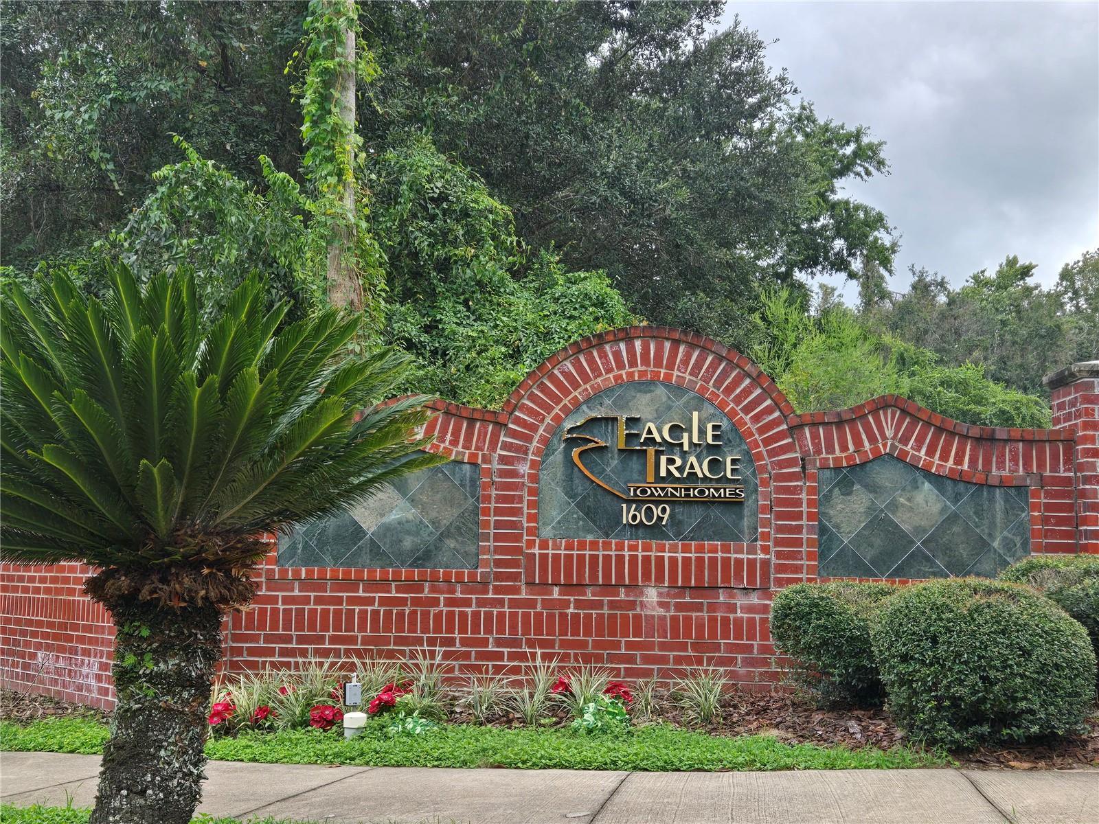 EAGLE TRACE TOWNHOMES - Residential Lease