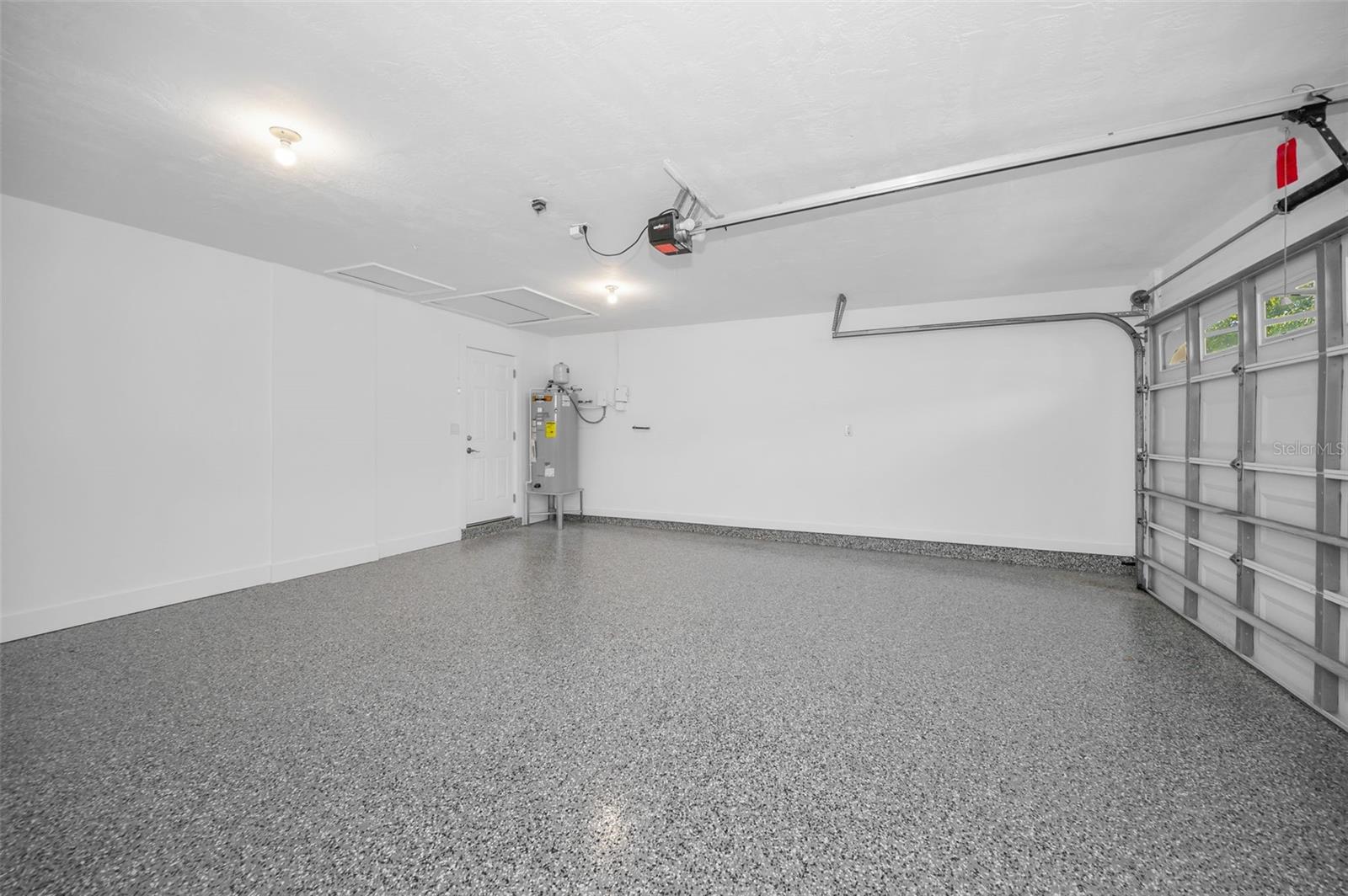 SHARON OAKS - Residential