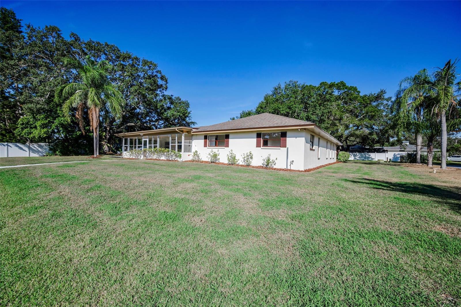 SHARON OAKS - Residential