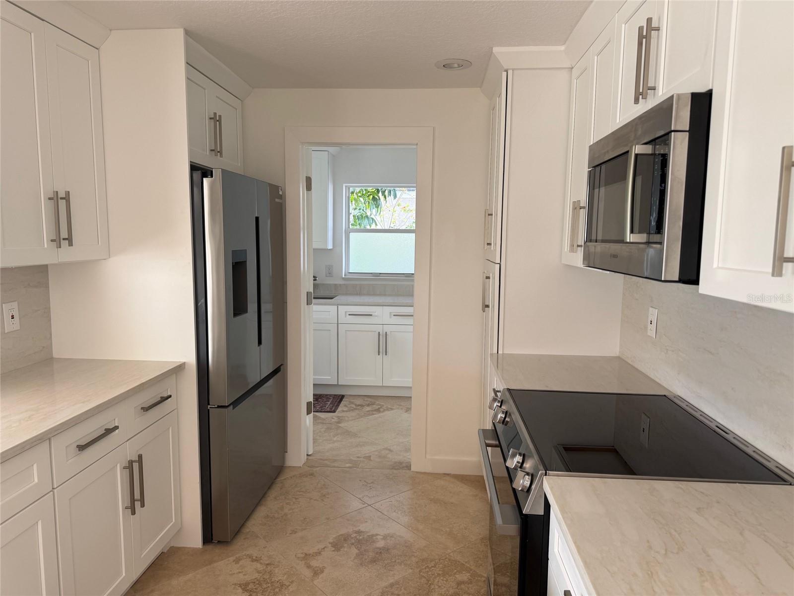 SHARON OAKS - Residential