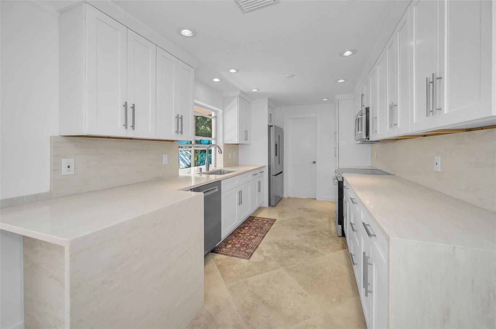 SHARON OAKS - Residential