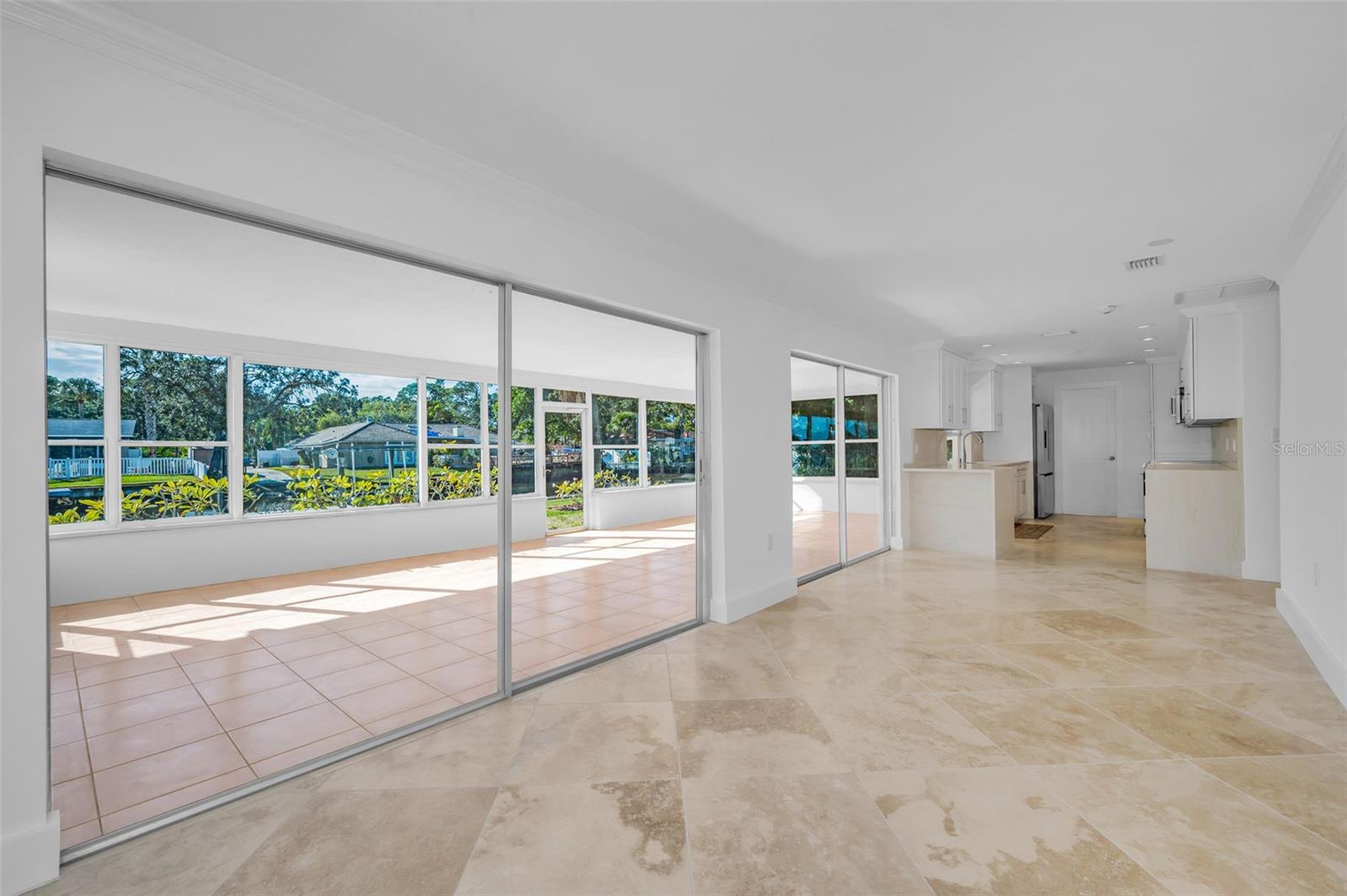 SHARON OAKS - Residential