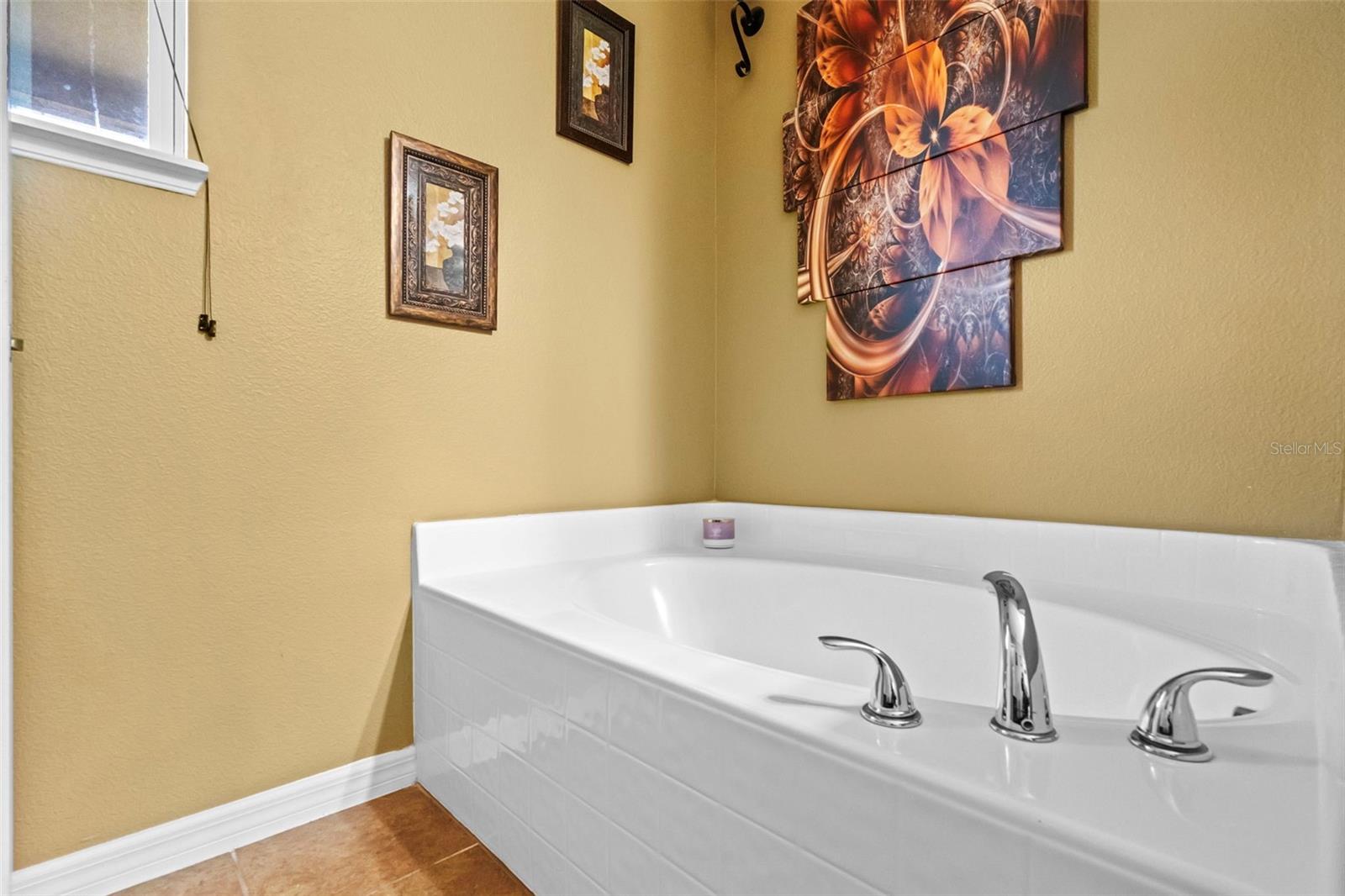 MABEL LOOP RIDGE SUB - Residential