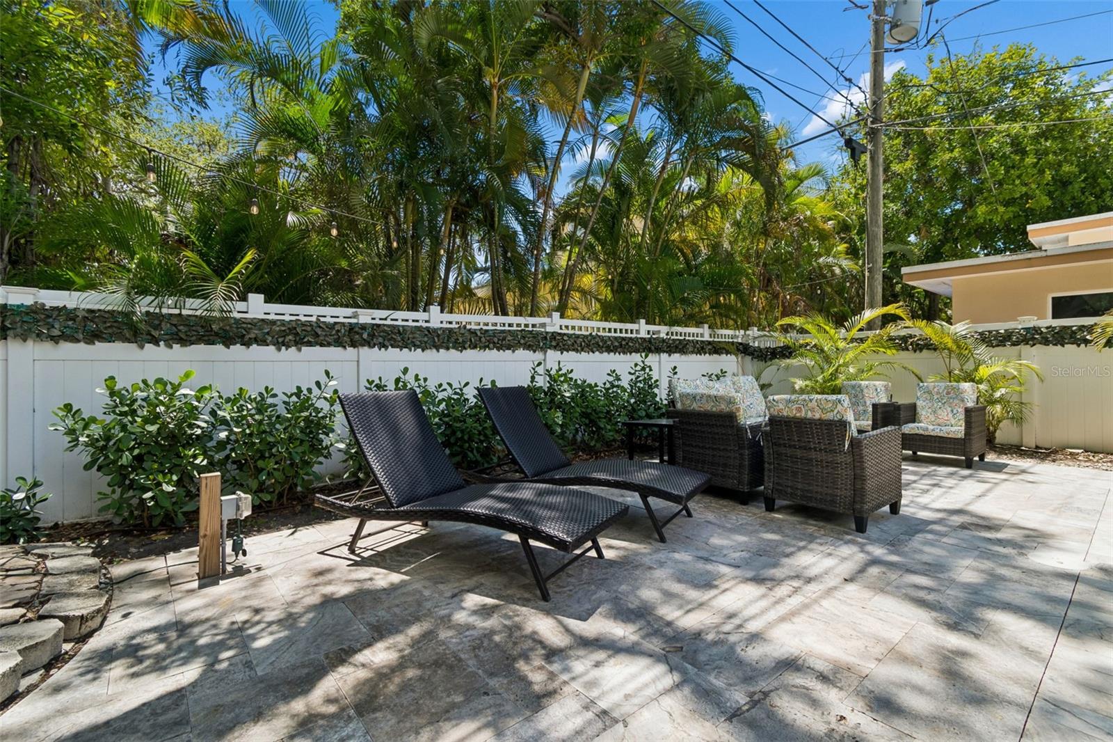 VILLA PARK ESTATES - Residential