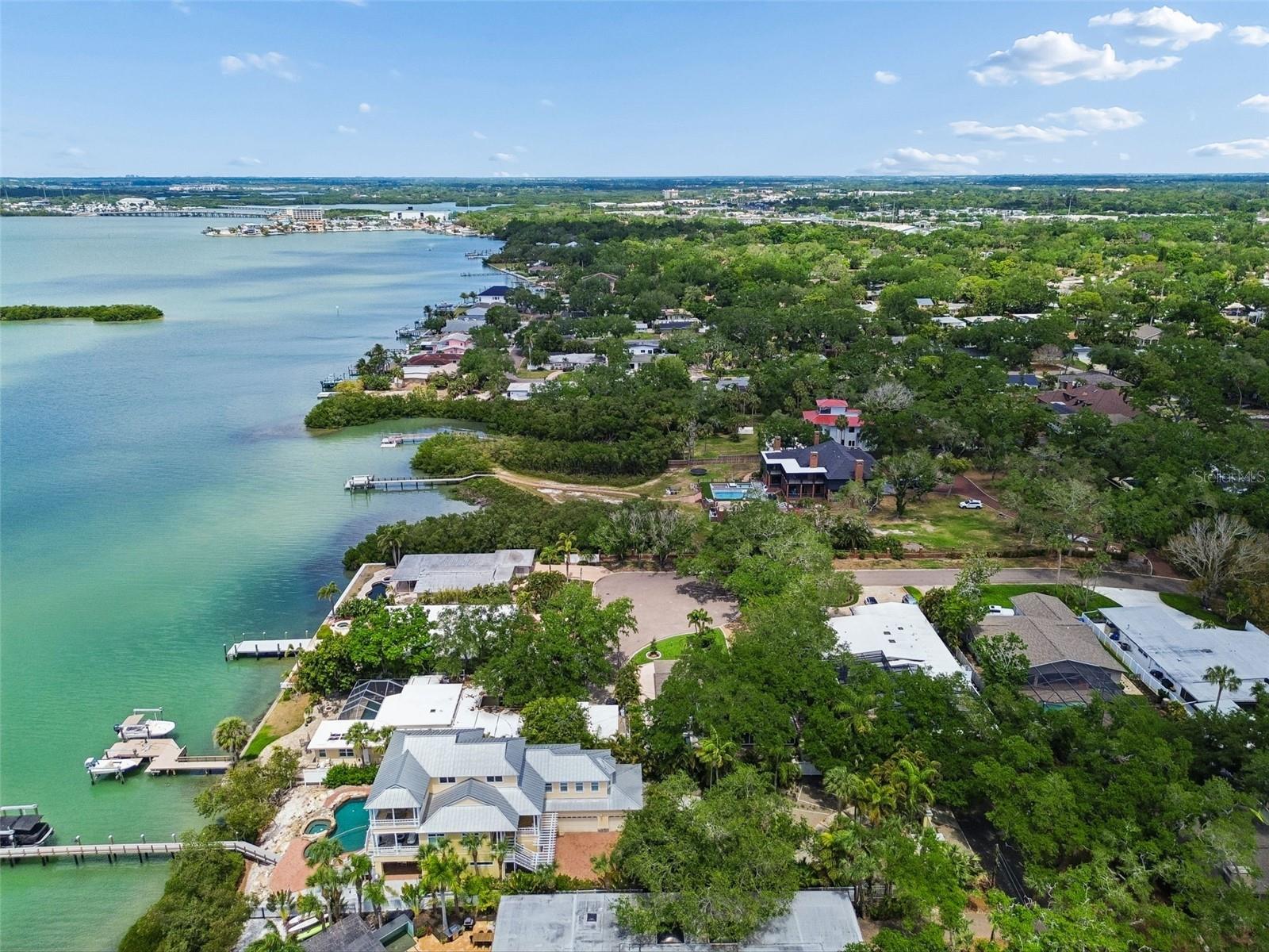 VILLA PARK ESTATES - Residential