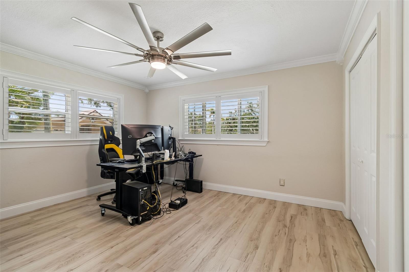 VILLA PARK ESTATES - Residential