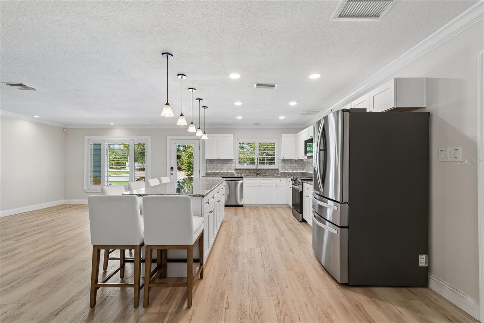 VILLA PARK ESTATES - Residential