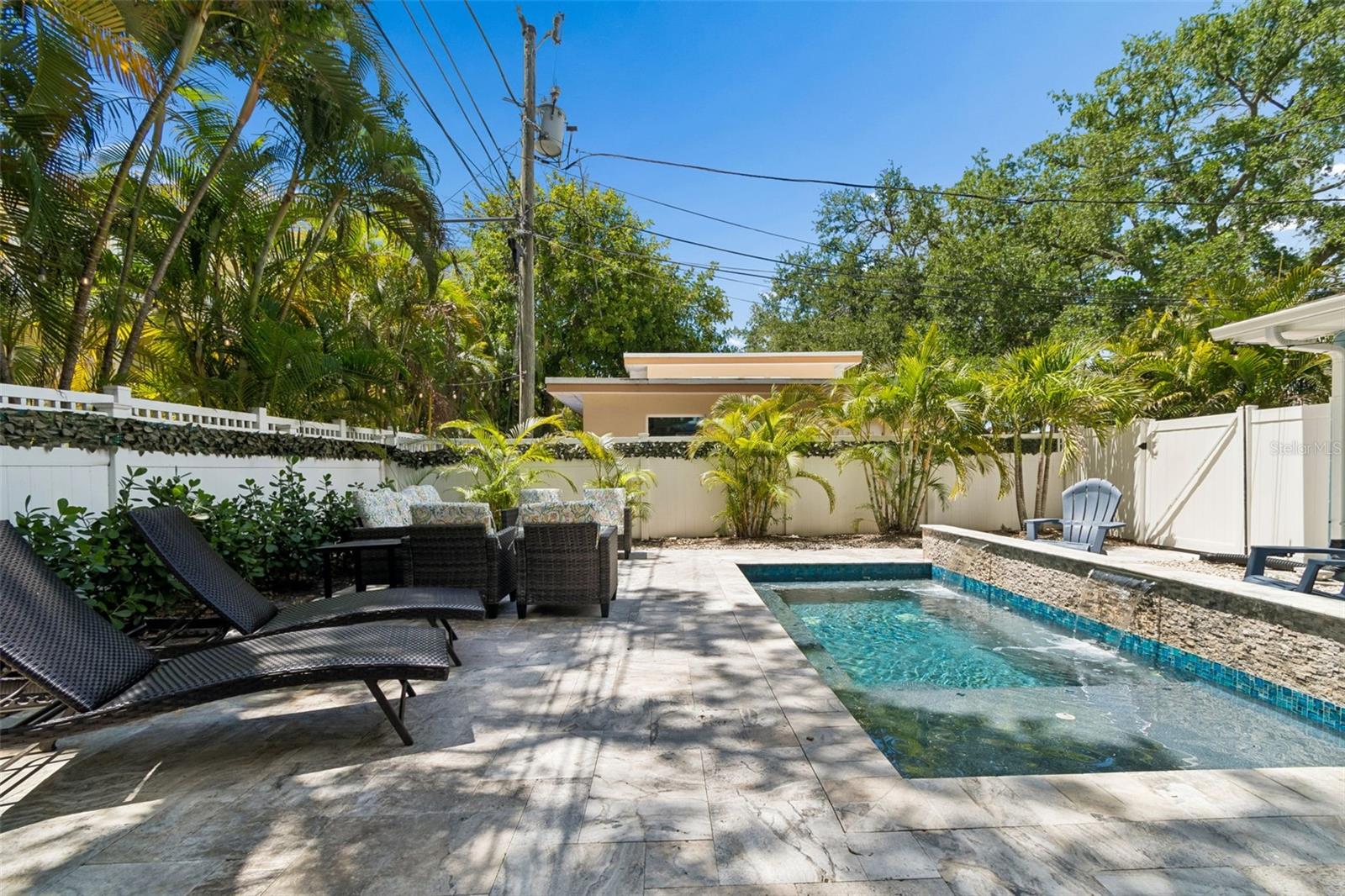 VILLA PARK ESTATES - Residential