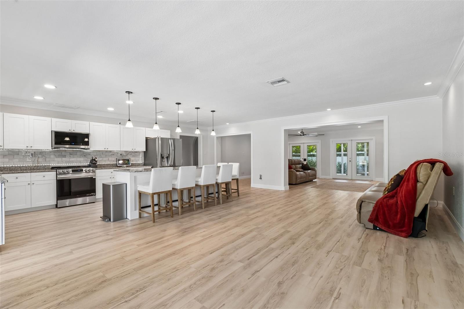 VILLA PARK ESTATES - Residential