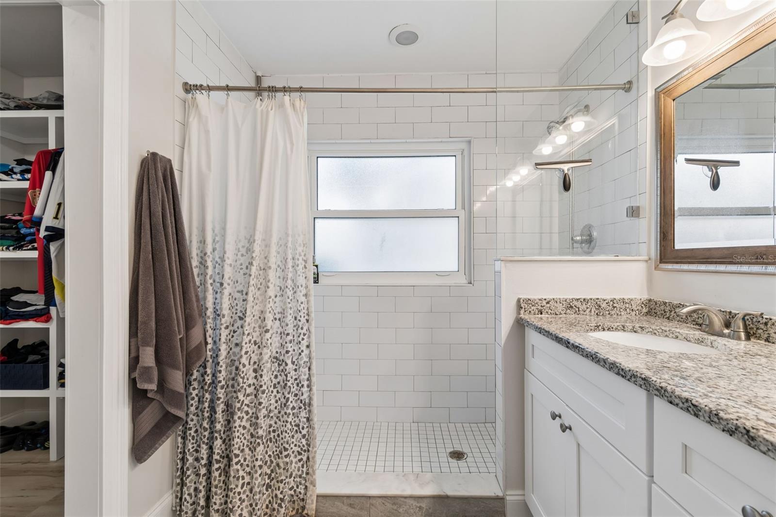 VILLA PARK ESTATES - Residential