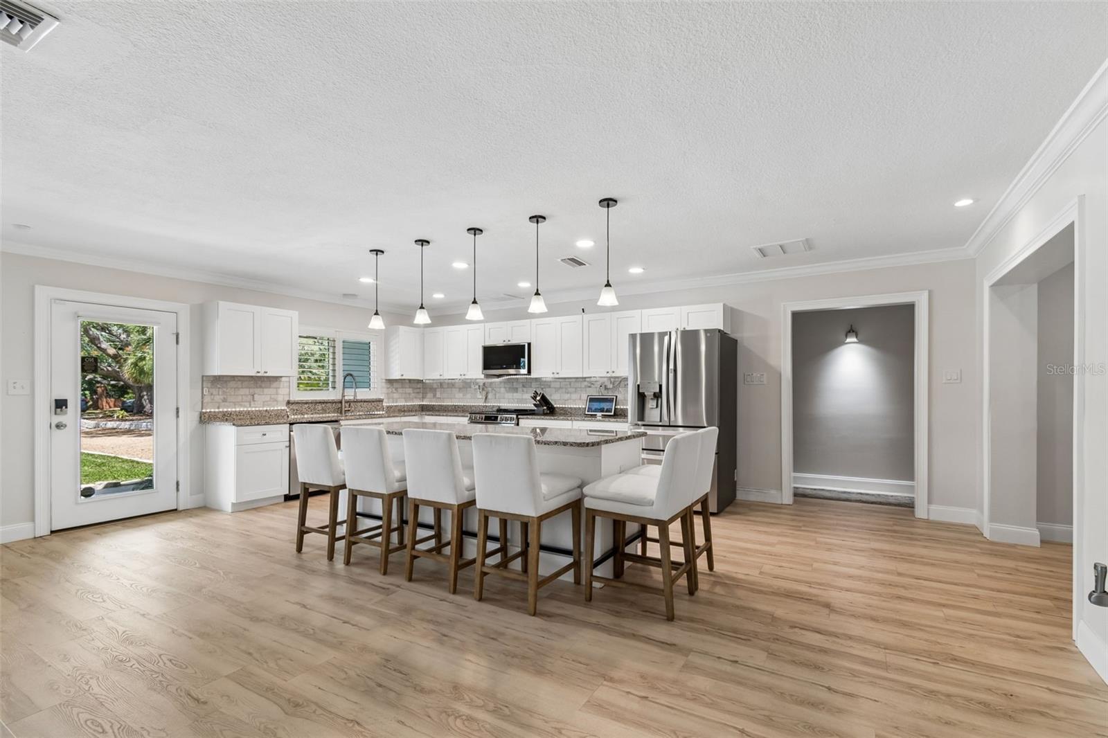 VILLA PARK ESTATES - Residential