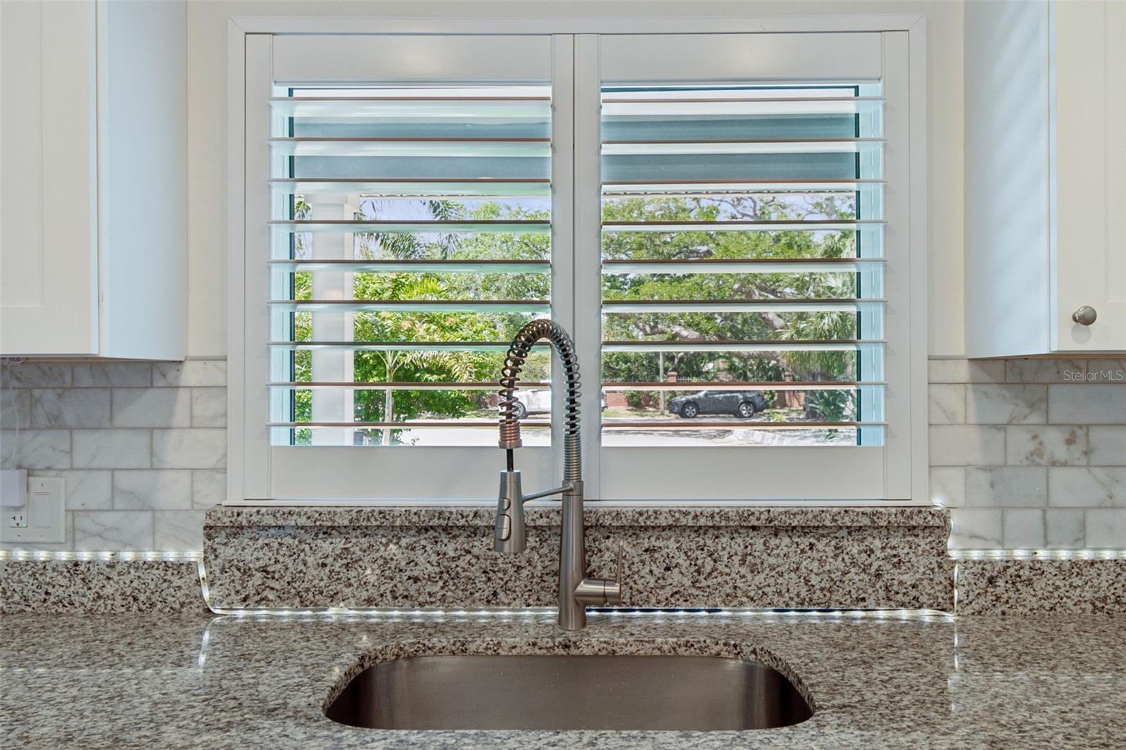 VILLA PARK ESTATES - Residential