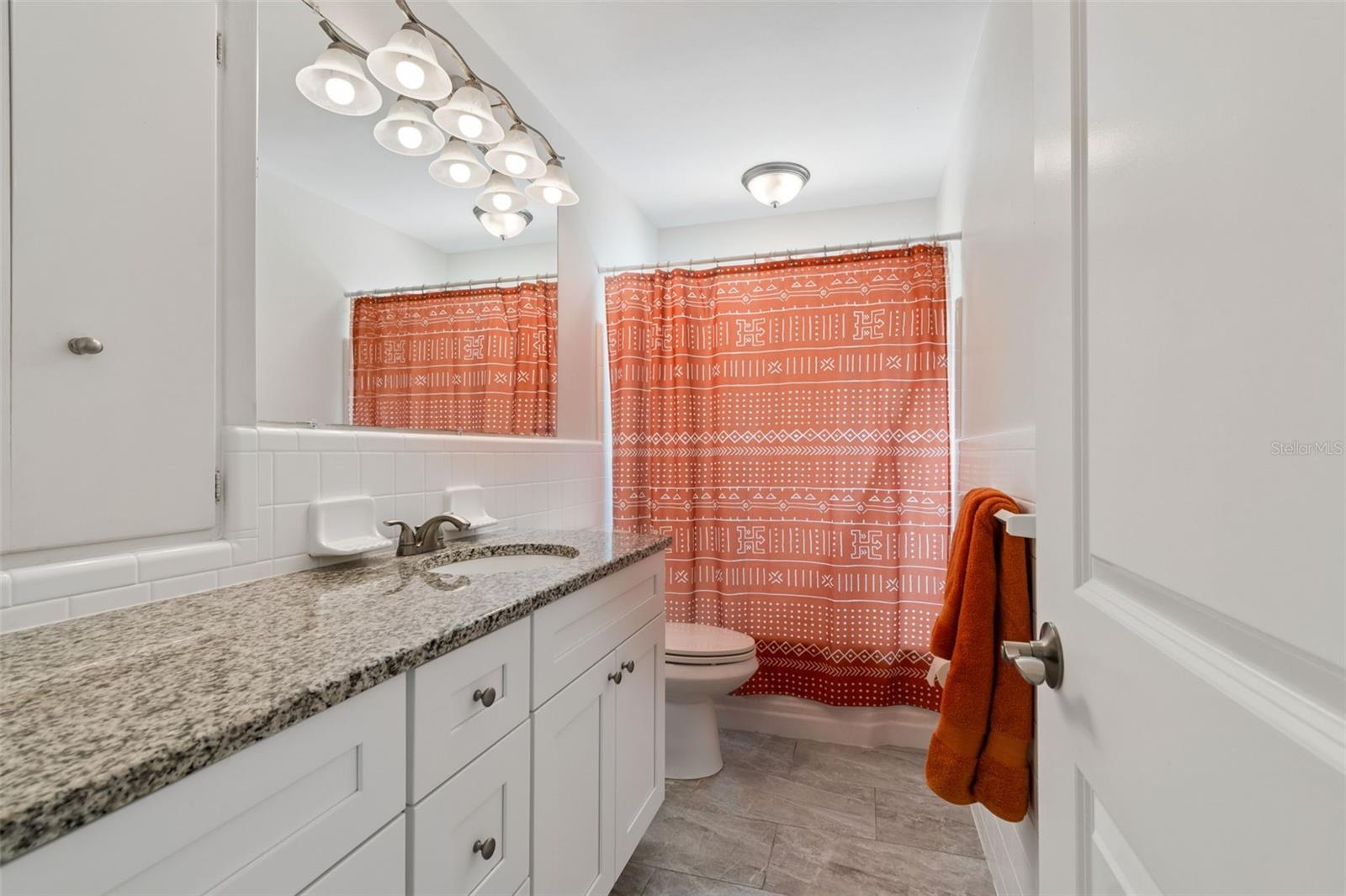 VILLA PARK ESTATES - Residential