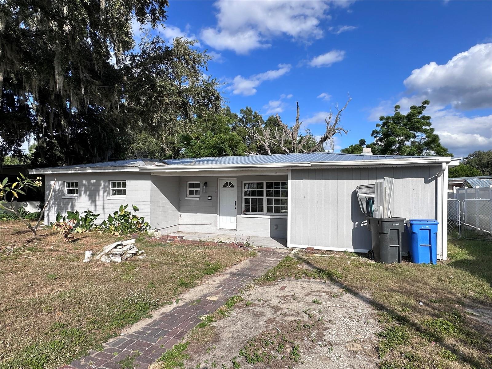 1006 KENMORE DRIVE