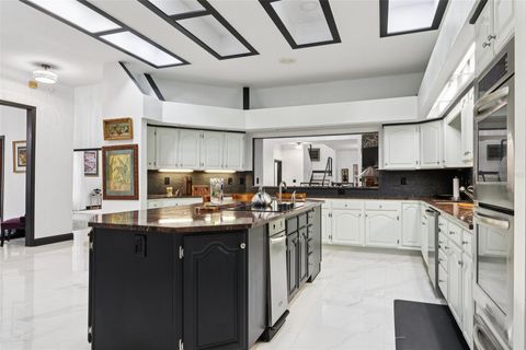 Tiny photo for 16400 Lakeshore Drive, Minneola, FL 34715 (MLS # O6368023)