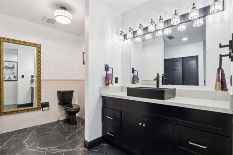 Tiny photo for 16400 Lakeshore Drive, Minneola, FL 34715 (MLS # O6368023)