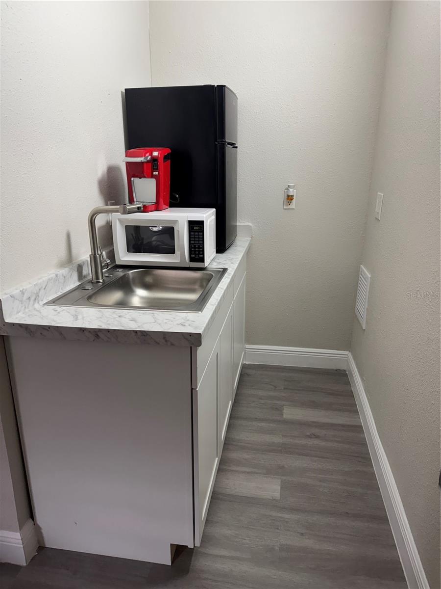 CARIBBEAN COVE - Residential Lease