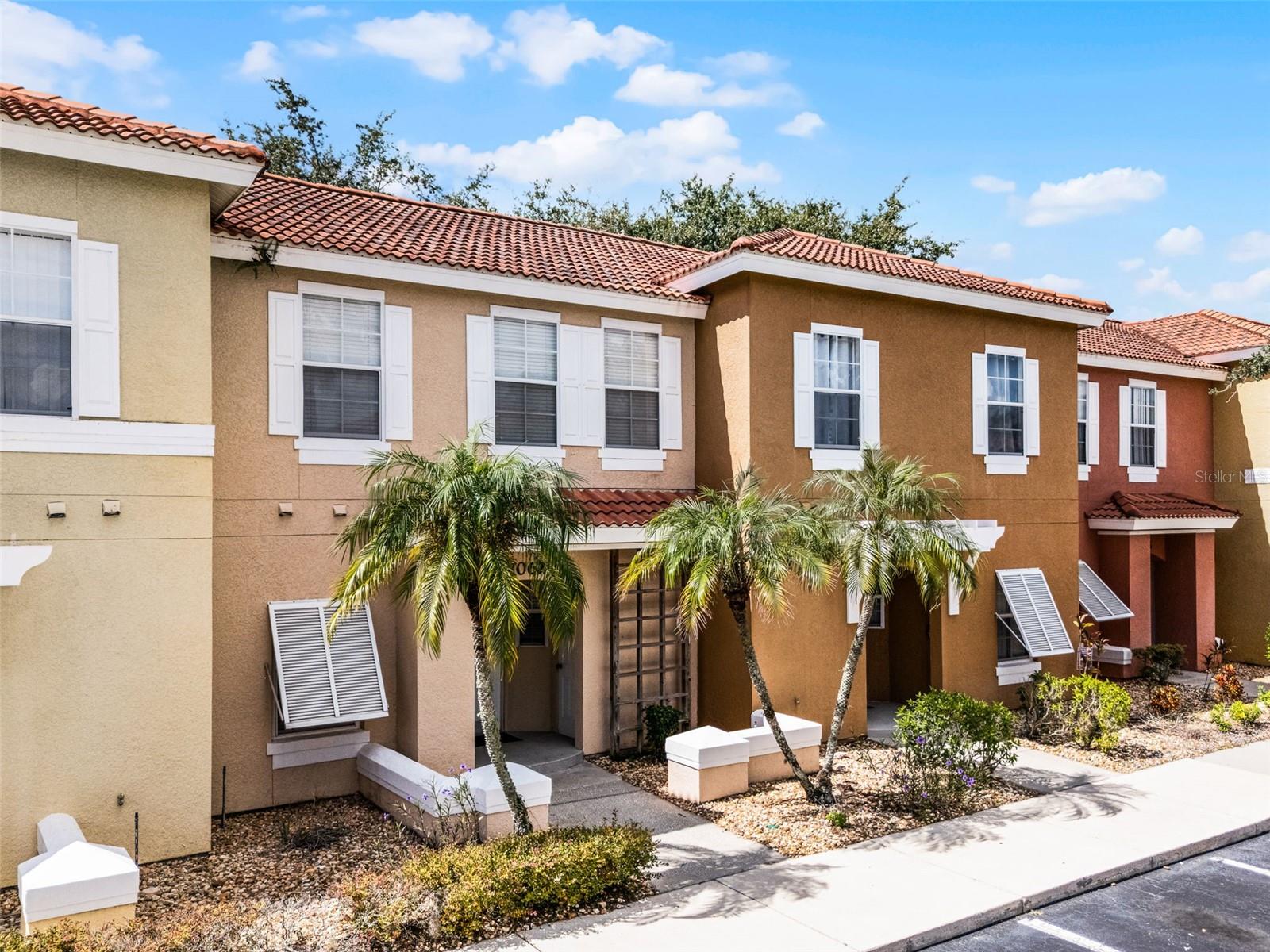 1062 PARK RIDGE CIRCLE