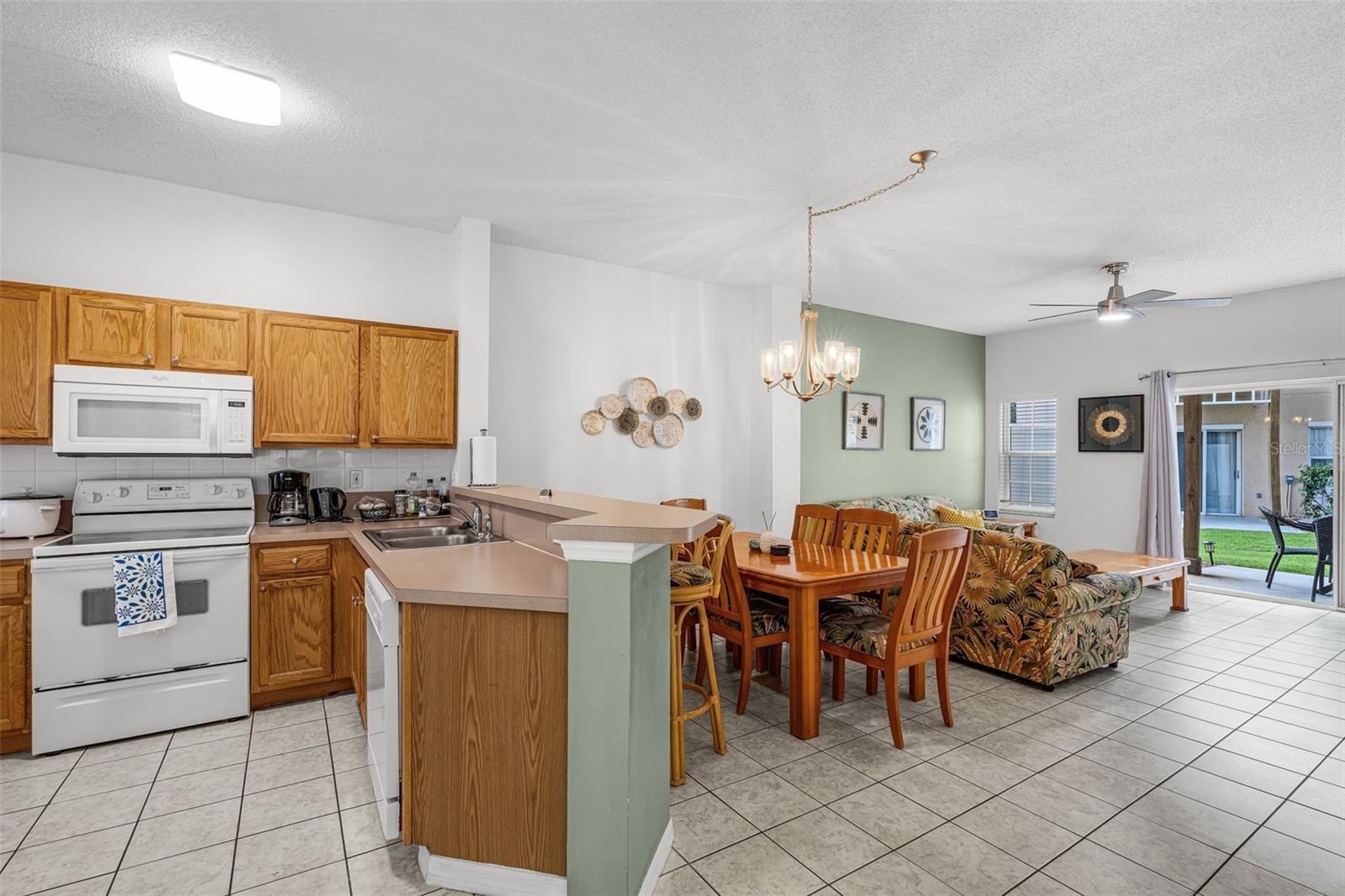 1062 PARK RIDGE CIRCLE