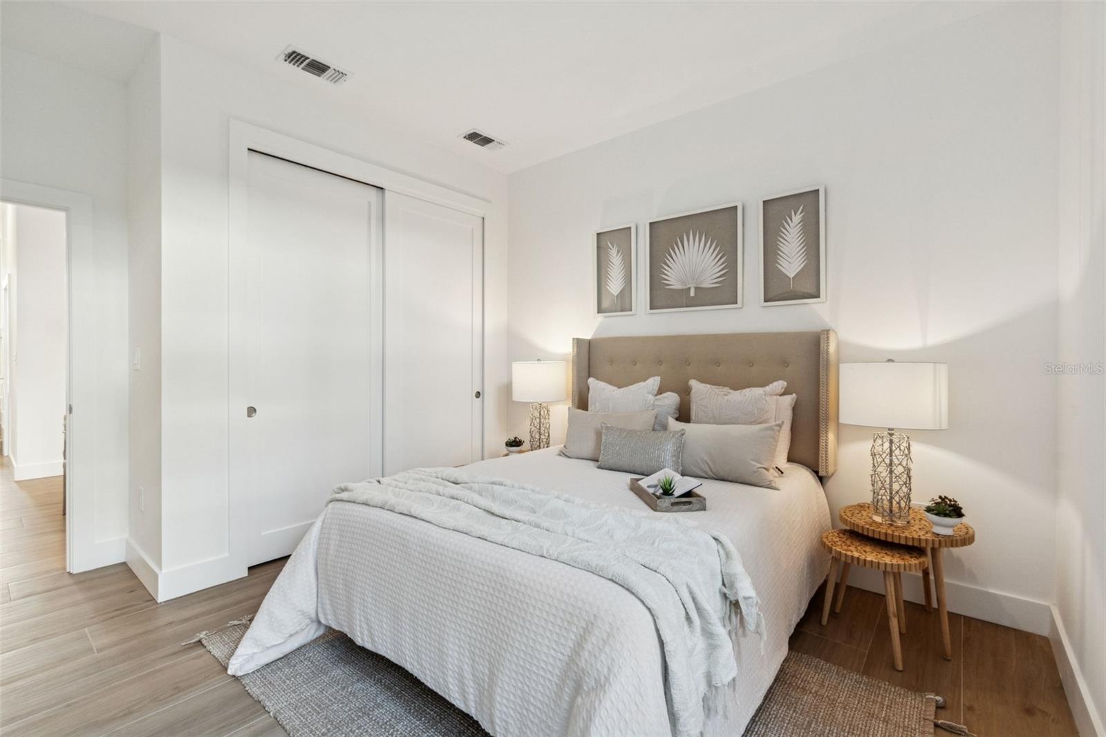 VISTA URBANA - Residential