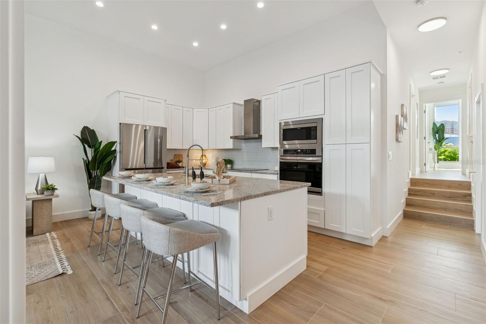 VISTA URBANA - Residential