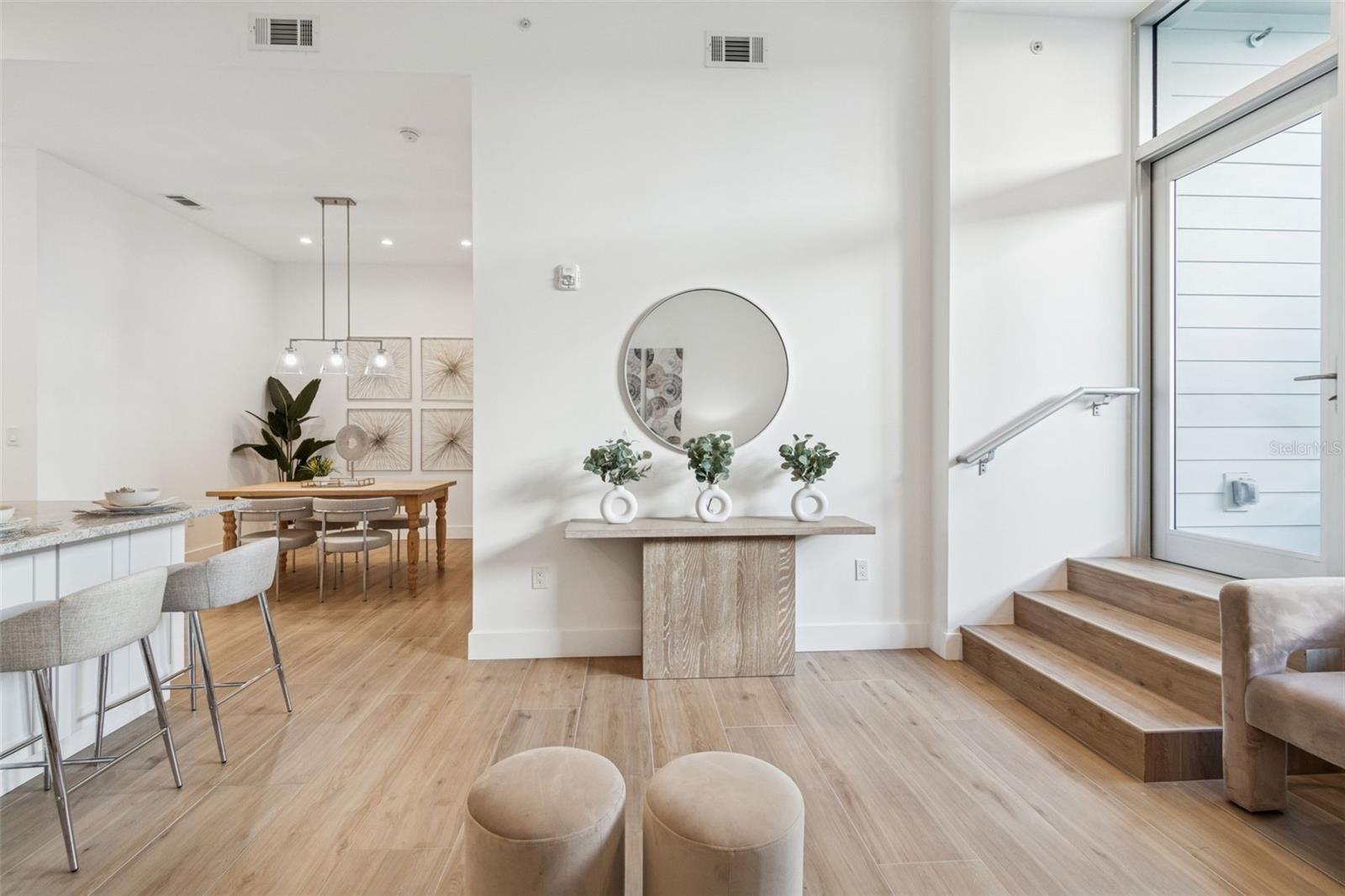 VISTA URBANA - Residential