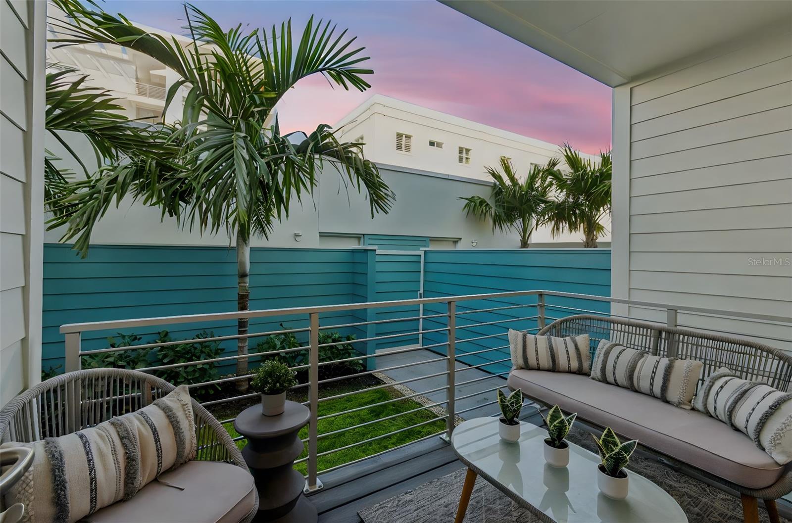 VISTA URBANA - Residential