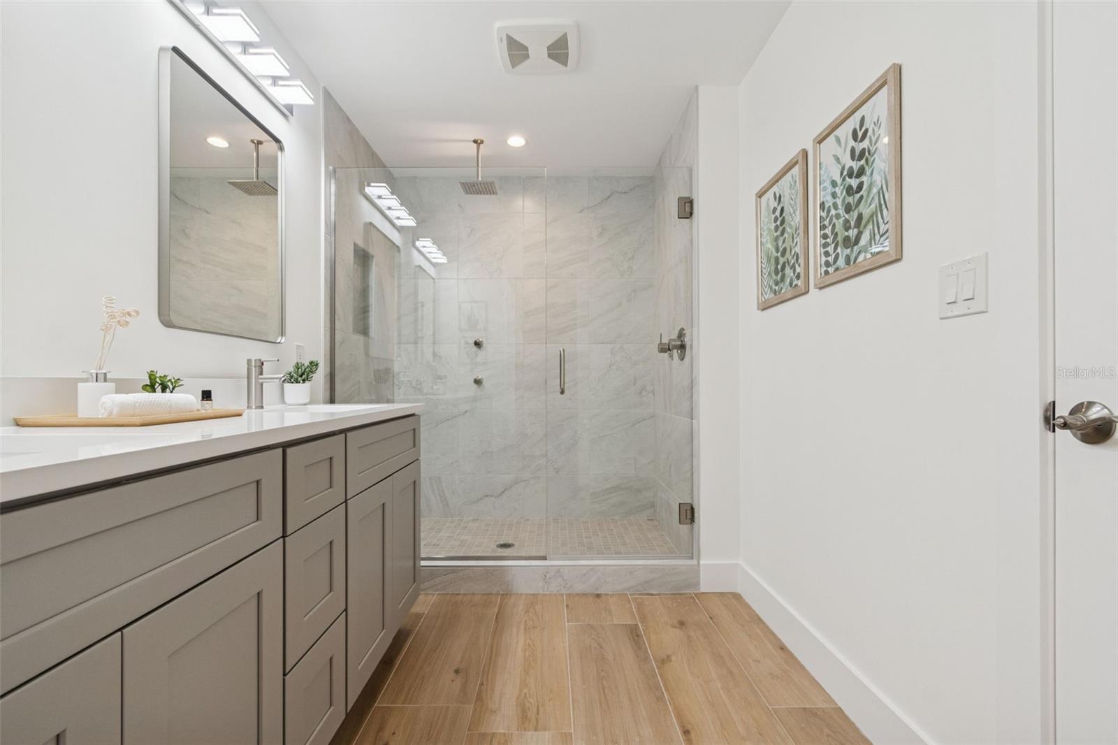 VISTA URBANA - Residential