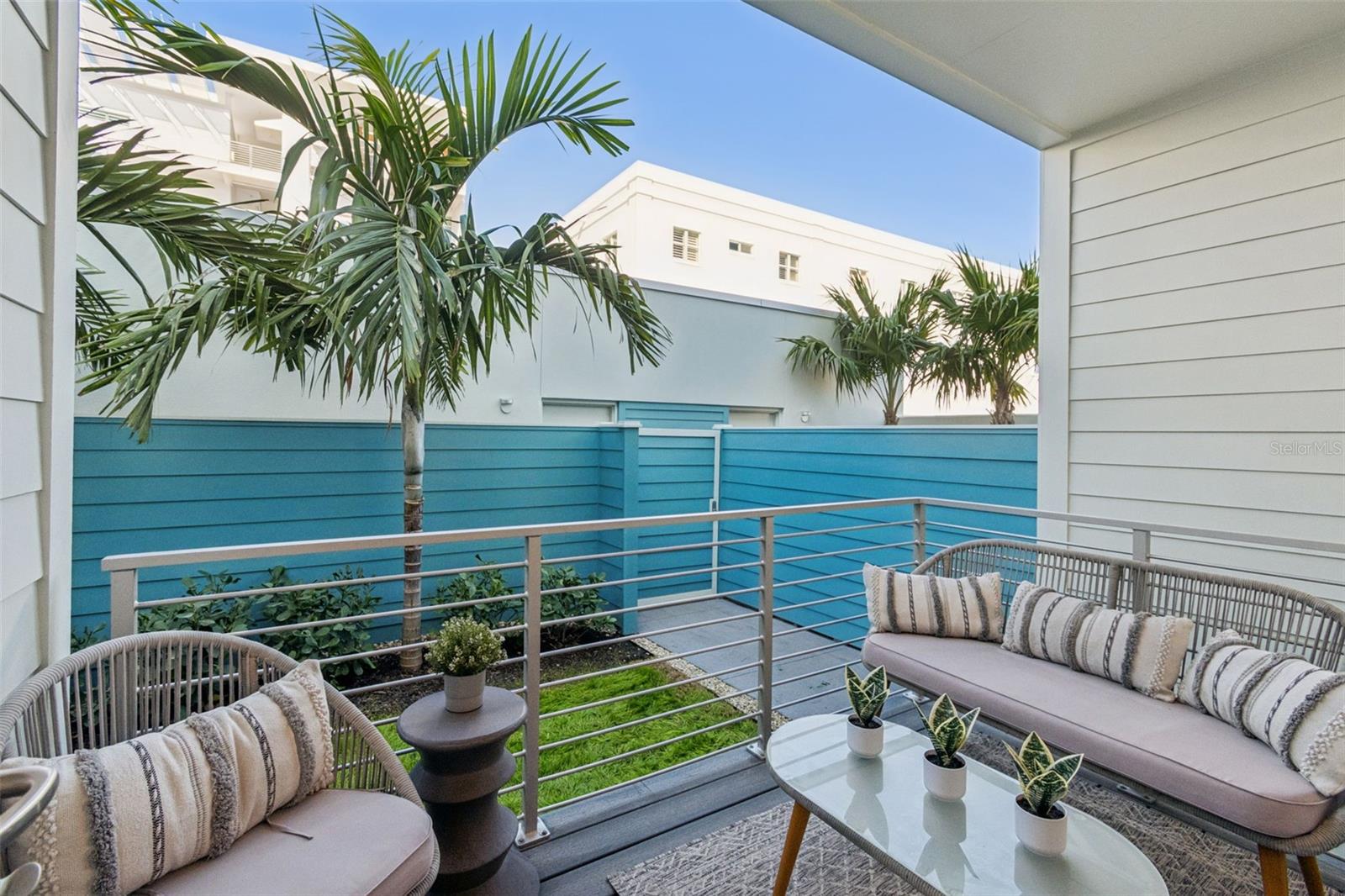 VISTA URBANA - Residential