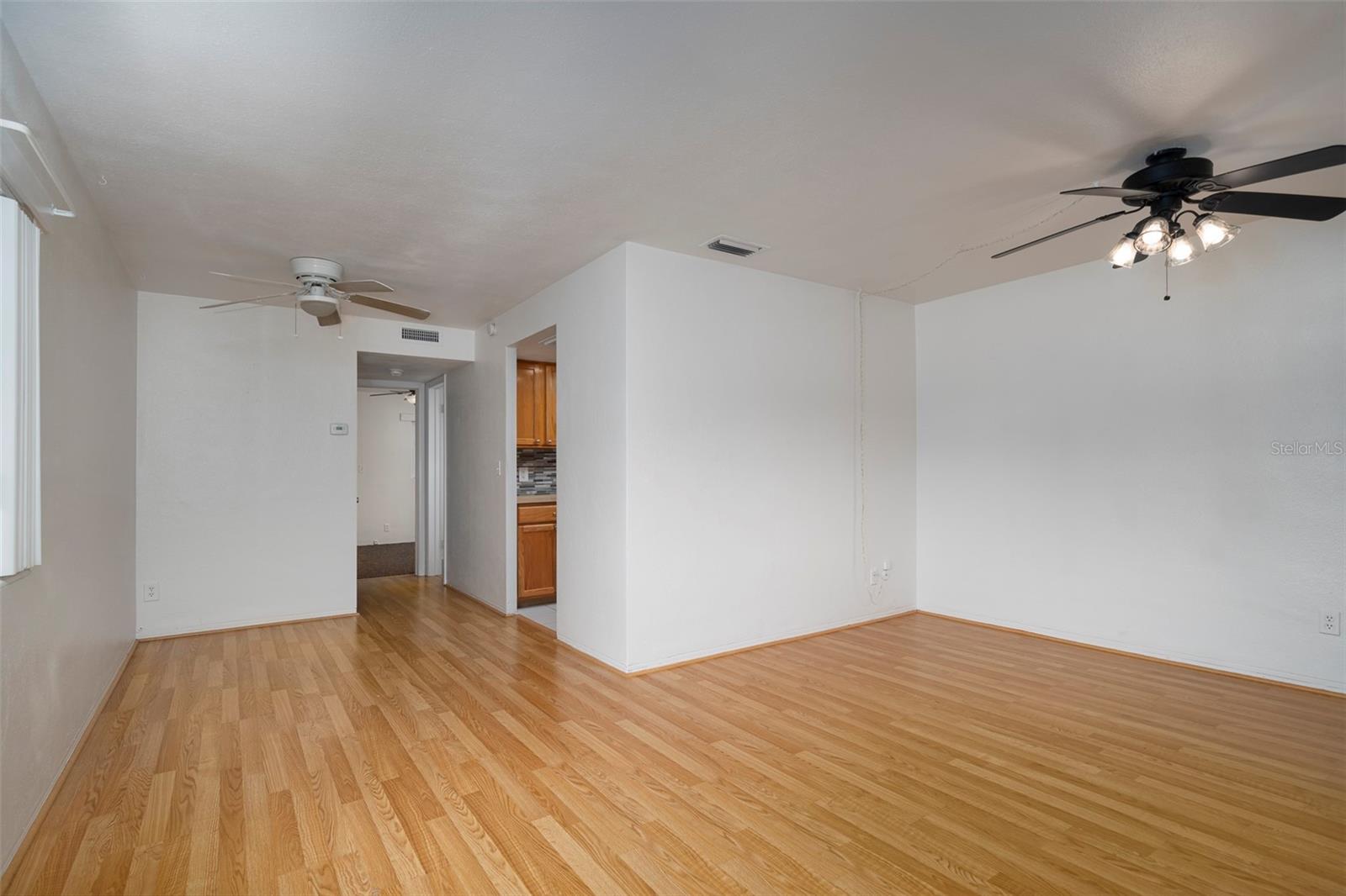 TYRONE 05 AVE - Residential