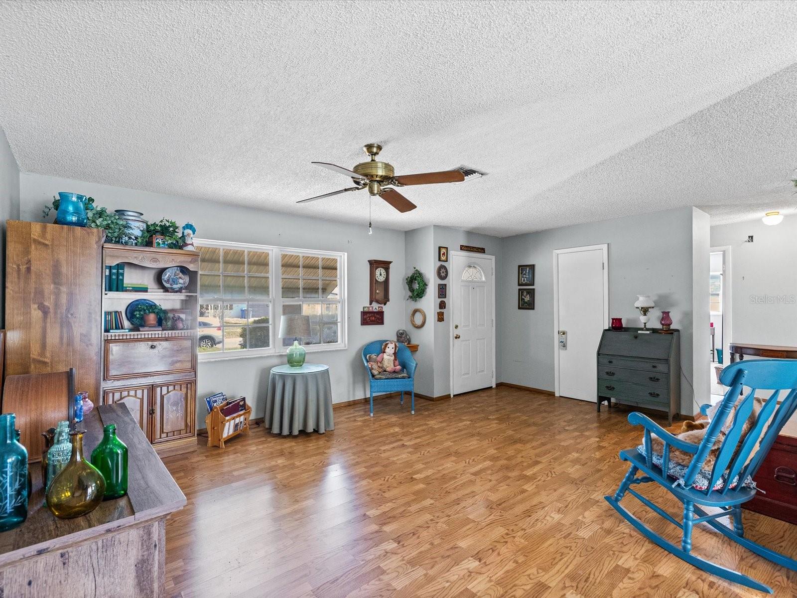 HENDERSON ROAD SUB UNI - Residential