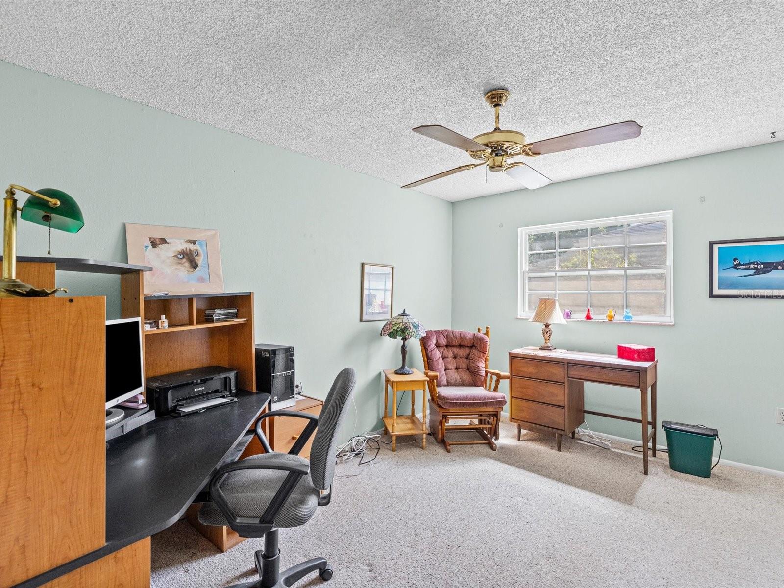 HENDERSON ROAD SUB UNI - Residential