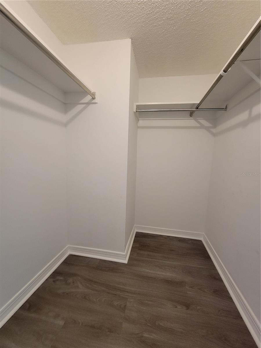 WINSTON PARK NORTHEAST - Residential