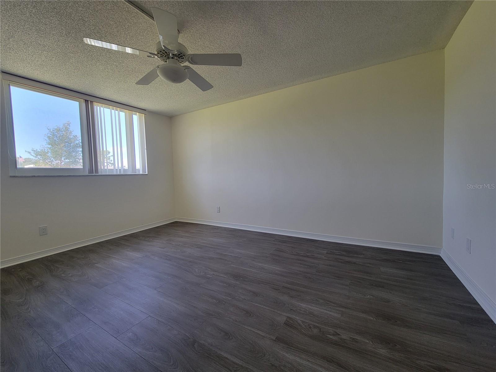WINSTON PARK NORTHEAST - Residential
