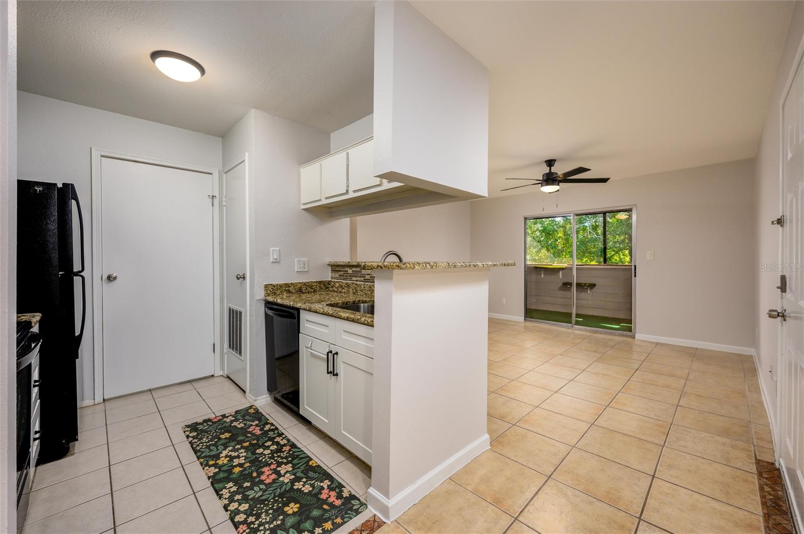 WINDJAMMER CONDO - Residential