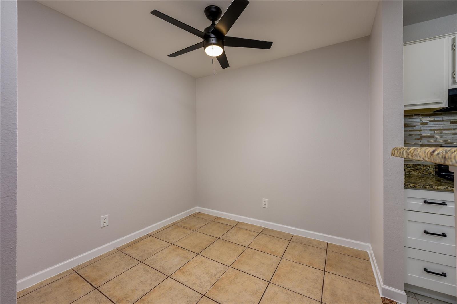 WINDJAMMER CONDO - Residential