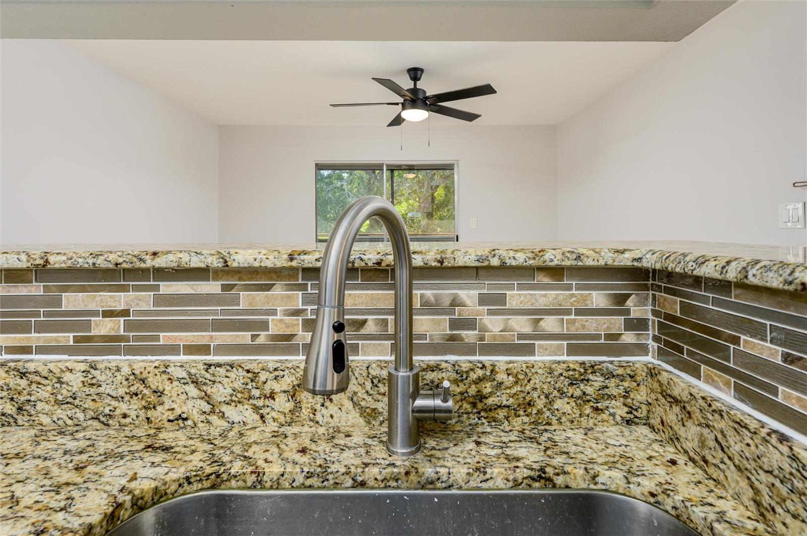 WINDJAMMER CONDO - Residential