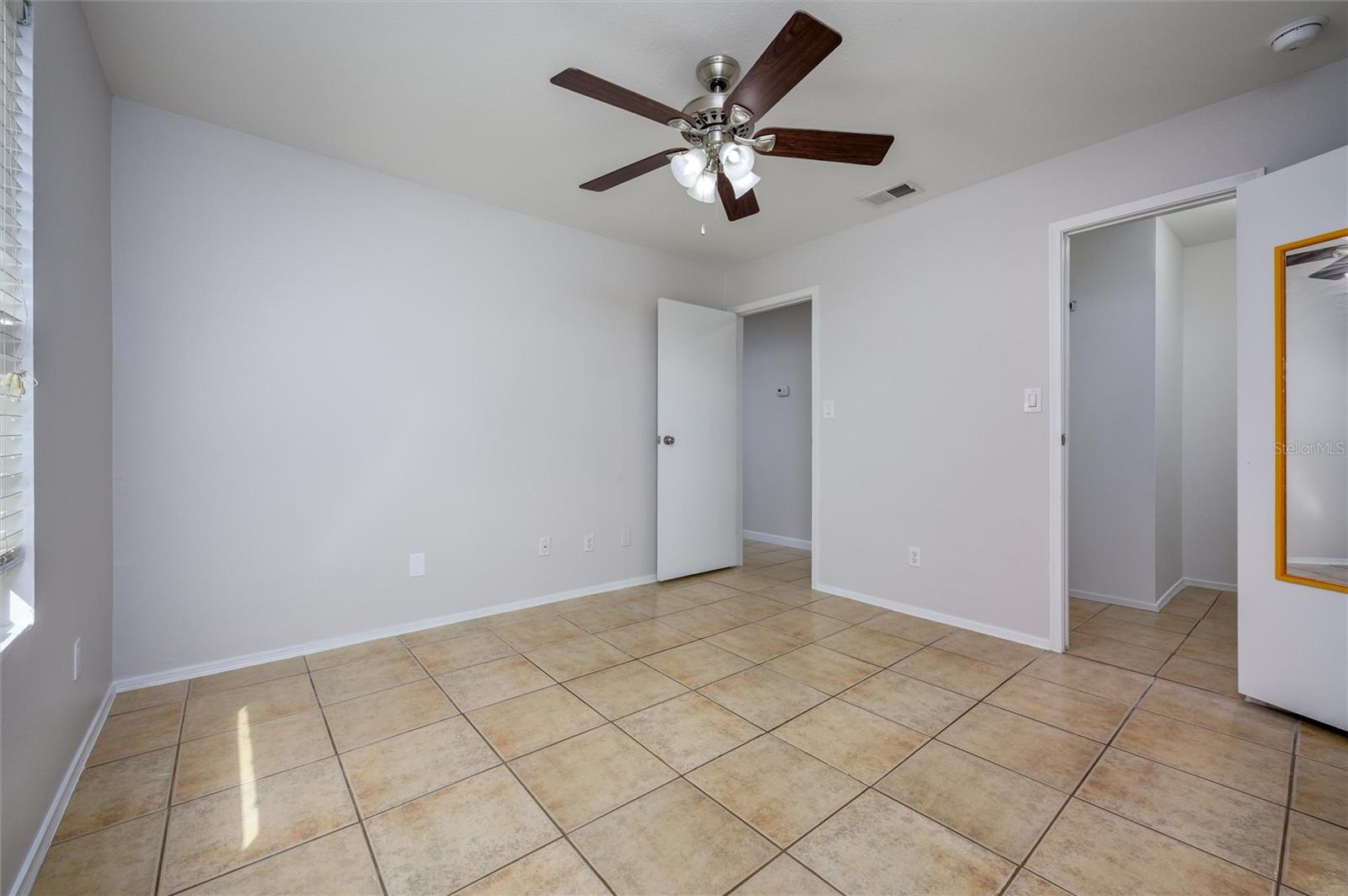 WINDJAMMER CONDO - Residential