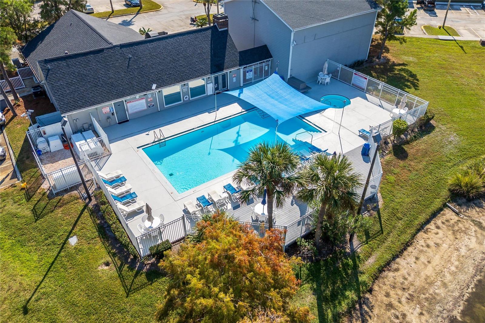 WINDJAMMER CONDO - Residential