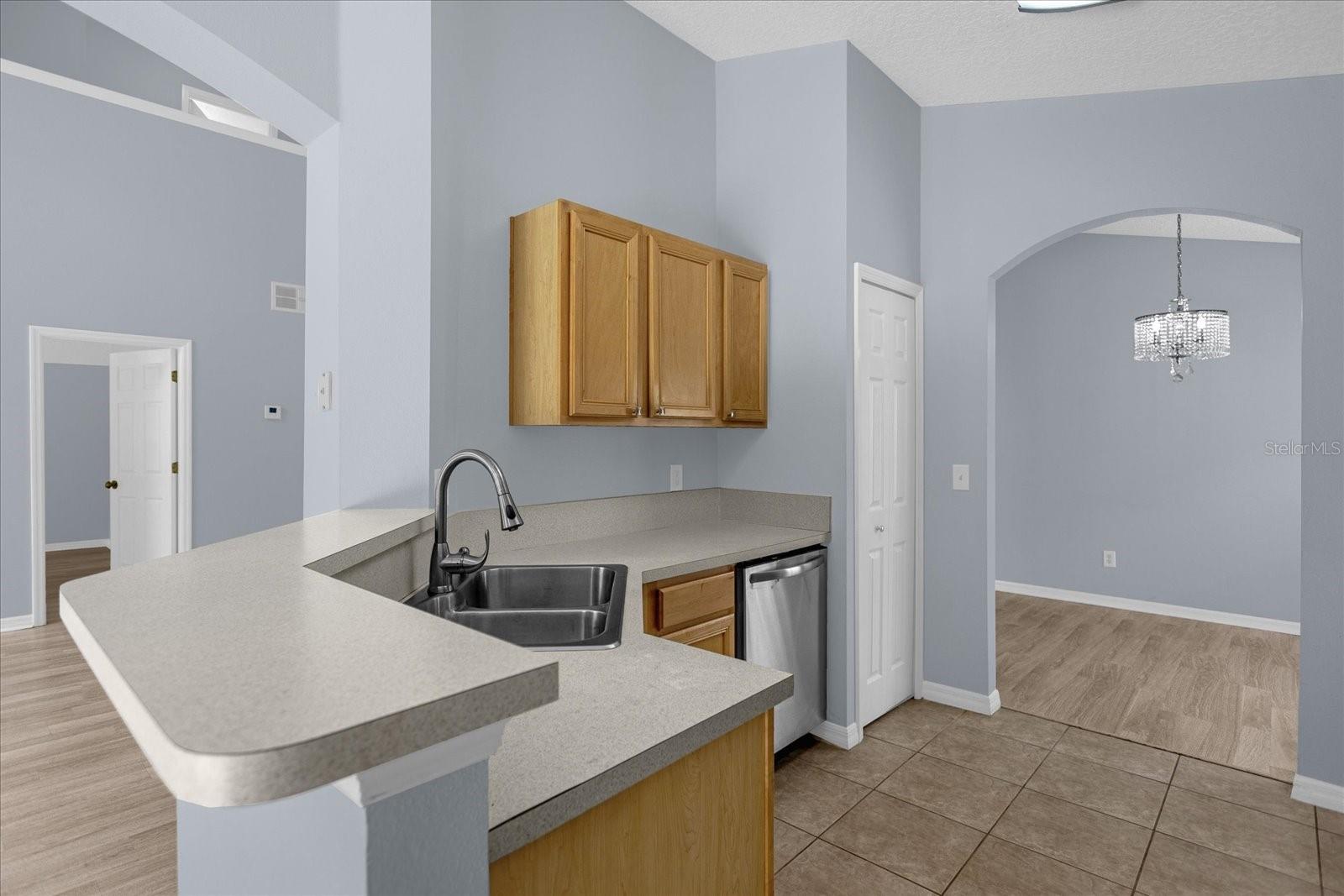 SEASONS - Residential Lease