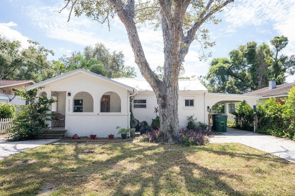 Photo of 1112 W Kirby Street, Tampa, FL 33604 (MLS # TB8554276)