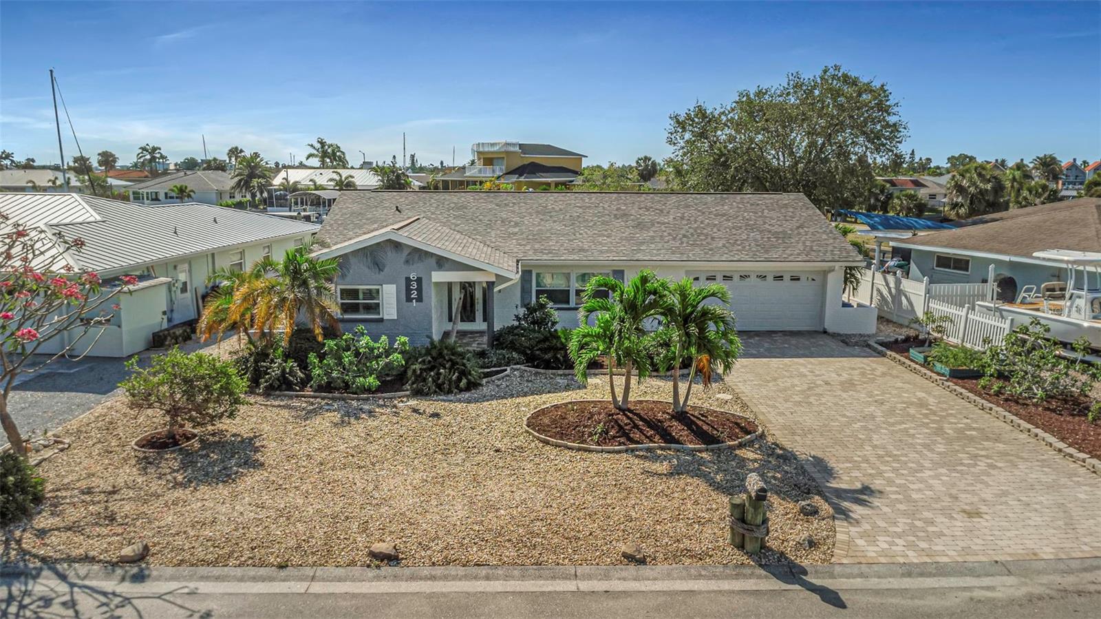 APOLLO BEACH UNIT 13 PT 1 RE - Residential