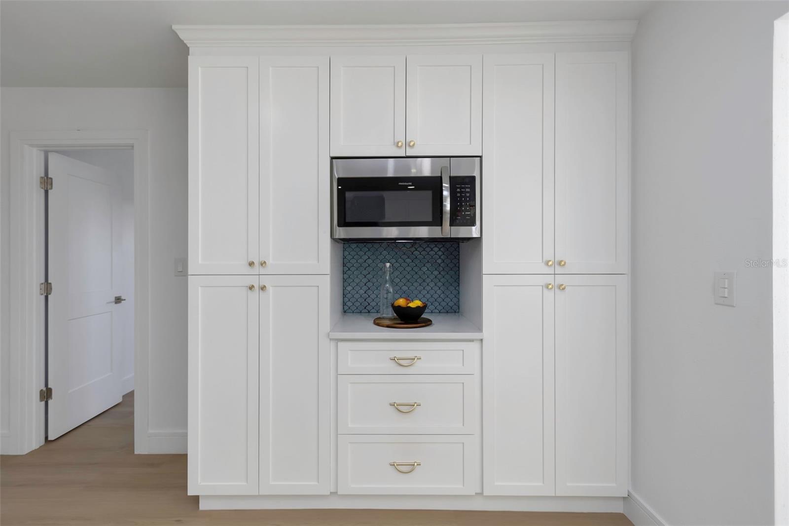 APOLLO BEACH UNIT 13 PT 1 RE - Residential