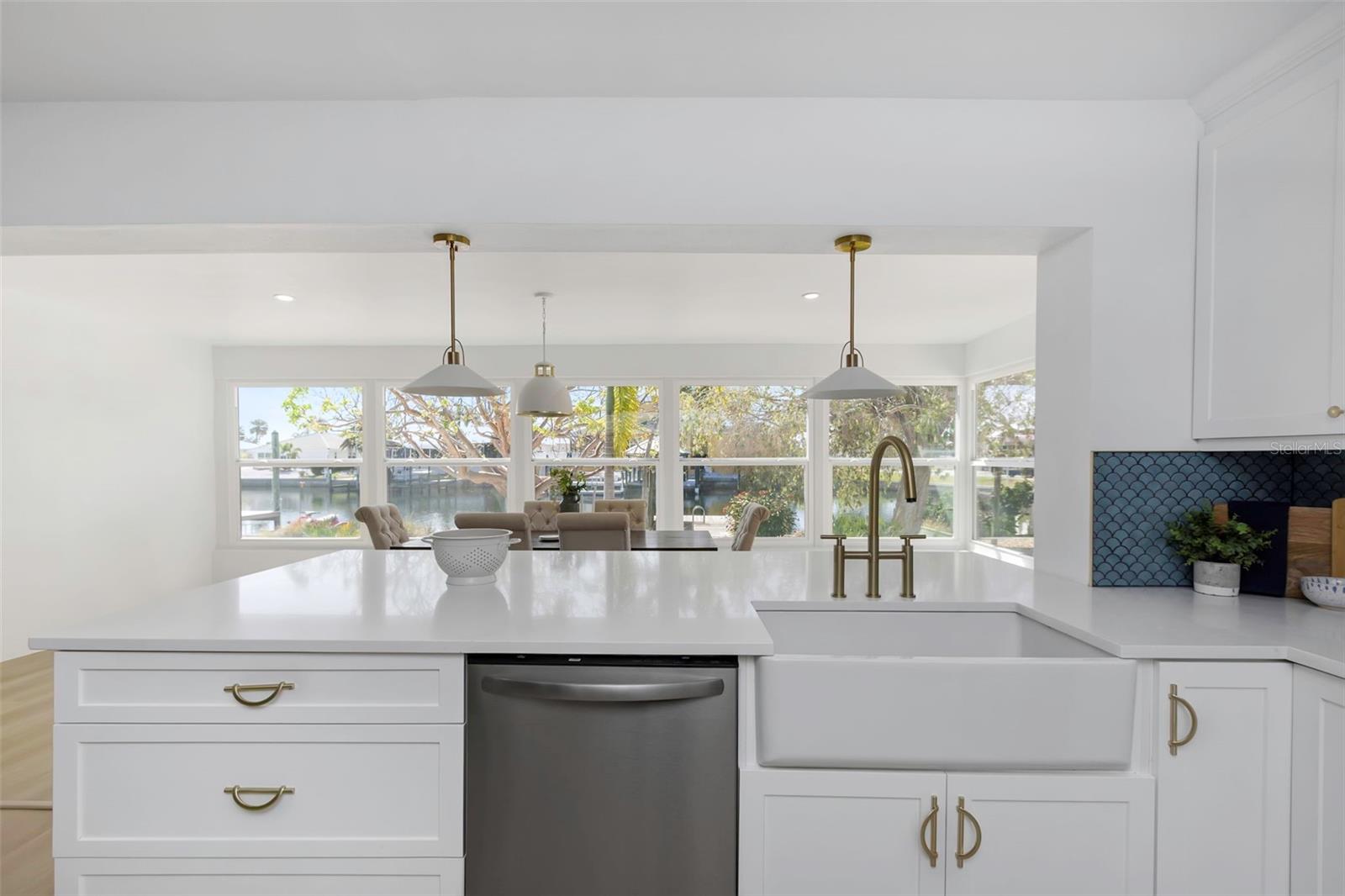 APOLLO BEACH UNIT 13 PT 1 RE - Residential